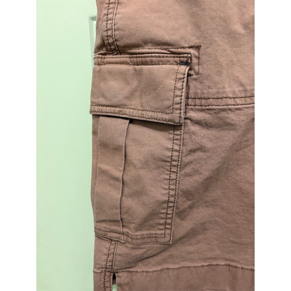 L.L.Bean Womens Cargo Utility Shorts Pink Size 18 Button Fly Flat Front - Picture 4 of 10